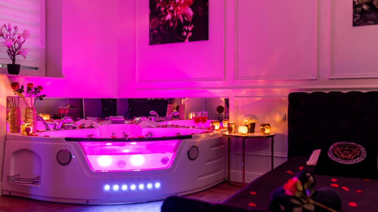 Vistula Boulevards Jacuzzi Apartment 크라쿠프 외부 사진